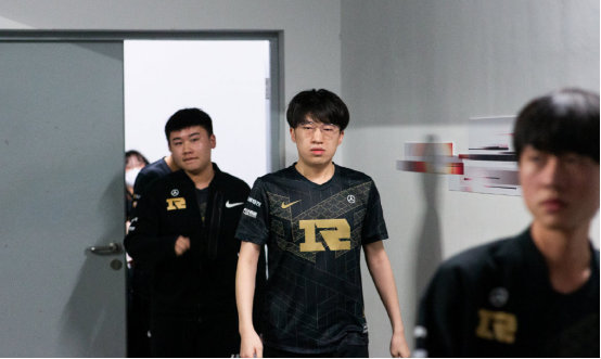 张玉宁多次 张玉宁多次