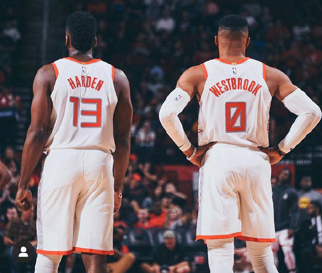 背靠背与魔 背靠背与魔